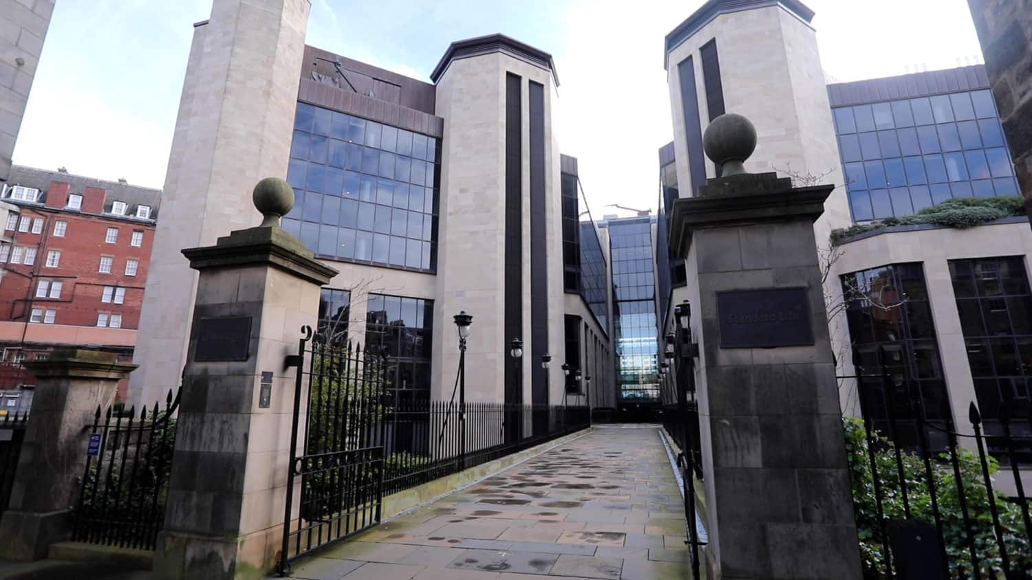 IGEL helps 4,500 staff from Standard Life Assurance, part of Phoenix